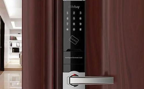 松滋24小时上门开锁公司